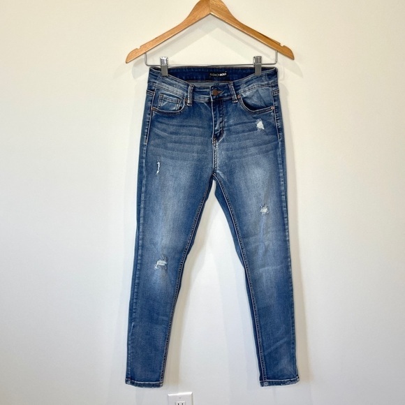 Fashion Nova Blue Distressed Skinny Jeans - Picture 1 of 7